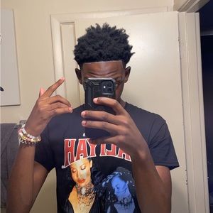 Meet your Posher, Howard